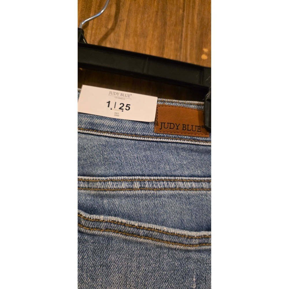 Judy Blue Mommin' Ain't Easy Boyfriend Jeans Womens 1/25 Relaxed Distressed‎ NWT - Picture 9 of 12